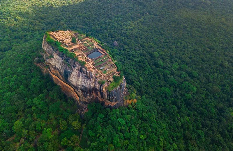 LSL_Cropped_Sigiriya_Rock_Fortress_800x520